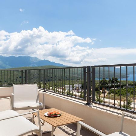 Lustica Apartments Central Tivat Exterior photo
